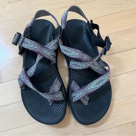 Chaco ZX/2 Women’s Strappy Sandals Purple And Blue Pixel Weave Toe Strap 8 - Picture 6 of 6